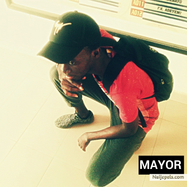 Eyin mi (praise me)
