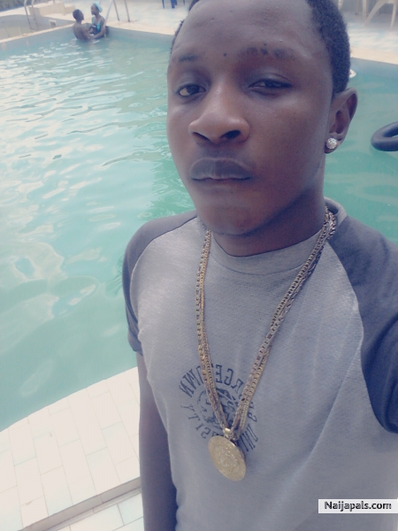 D MONEY