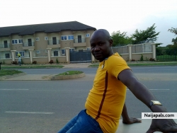 Ekenyere Ifeanyi (chrisify)