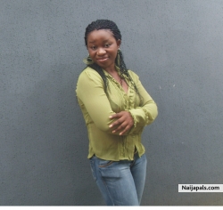 Chinwe Izuegbunam (laplusbelle)