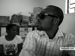 wat do u fin kia abt!!