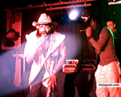 TUKLAN LIVE ON STAGE