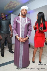 abayomi  oluwayomi