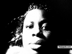 b/w