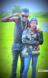 hacket wit helen chillin