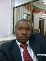 am as cool headed guy easy going and u ll definately love to stay around with