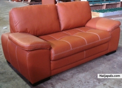 HOME SETTEE