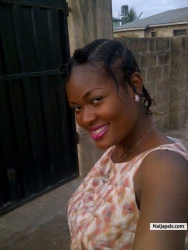 I oluwatosin  (Teegurl0909)