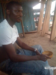 who knowz luv1