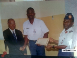 PRESENTATION OF CERTIFICATE OF PARTICIPATION (ICT WORKSHOP FOR NIGERIAN AIR FORCE)