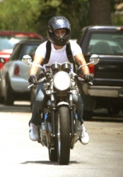 moi riding