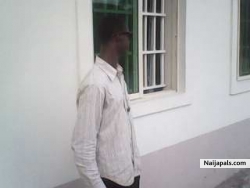 Tosin (Qteyi01)