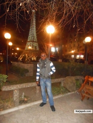 EIFFEL TOWER, PARIS