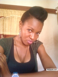 its 9c carryin natural hair....