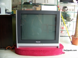 Production designer LCD TV