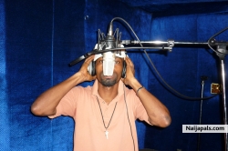 IN DAT STUDIO.................