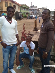 Wit frnds in Lag....
