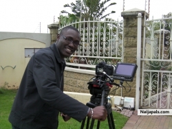 The jounalist for the hot new 2face video, watch out.. George Beke