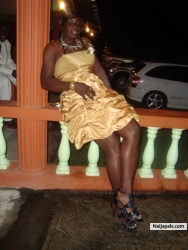 D Loveli Nue