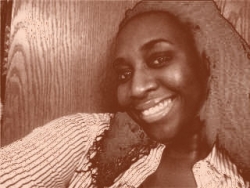 This is me playing around with my camera phone....I needs something to do...lol