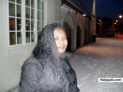 in d train station