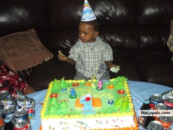 bday boy messin up his cake