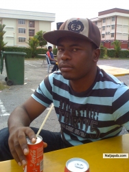 Zahradeen Bello (mzdambazau)