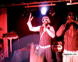 TUKLAN LIVE ON STAGE