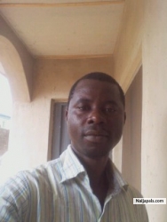 desmond (dezzy75)