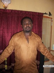 Elvis Ogbomo (elvislove)