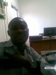 SMILING IYKE