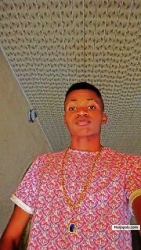 olofinsawe Kayode  (SYrichiee)