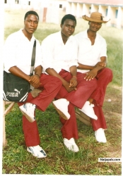 Gadovilla middle and friends