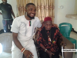 UMUAHIA–Mazi Nnamdi Kanu could not hide his happiness upon sighting the famous IPOB Musical Artiste Ozo Prince Chukwubuzor Mba (Ozo Akajiofor Igbo II, Ozo Ementaemeimo 1)  known as Don Prince Sampe Master who was recently declared ‘most wanted Musician ’ by the tyrannic Buhari-led government, eventually captured, prosecuted and disgracefully for the Prosecutor (FG), was finally discharged and acquitted by the chief magistrate of the Municipal Magistrate Court in Abuja, Balami M. The IPOB leader did not waste time in showering blessings upon His Majesty Ozo Akajiofor Igbo II known as Don Prince Sampe Master as soon as his presence was made known in the renowned palace of his royal highness, Israel Kanu who was also present at the time. After saying the blessings, he went on to encourage the artist not to be intimidated after his ugly experience in the hands of the Gestapo outfit called the DSS; he then proceeded to introduce him to the royal household. It will be recalled that HRM Ozo Prince Chukwubuzor Mba (Ozo Akajiofor Igbo II, Ozo Ementaemeimo 1) known as Don Prince aka Sampe Master was arrested by the Nigerian government and detained alongside his daughter and her two friends who were visiting the country for the first time, after turning down the =N=15million bribe offered him by Buhari through the prodigal son of the land called Joe Igbokwe of the APC party in Nigeria. Speaking to BIAFRA WRITERS correspondent in Mazi Nnamdi Kanu’s village in Isiama Afaraukwu Ibeku, in Umuahia, the artist shared his sordid experience in the hands of DSS (Biafran writers)