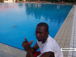 ebose dele jude  (mypetbruno)