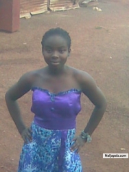 Kul gal wit in her prime
