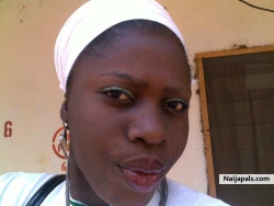 Folayemi Adewuyi (foxybabyjuly)