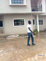 olawale akinyele