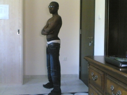check dat guy there,he looks like me.oh it is me.