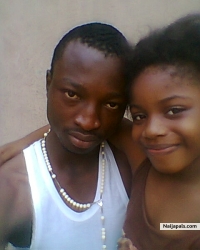 Fyn boi, all dis smal see me and my angel, she my 1 in a million i mean my smal sister