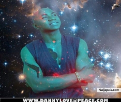 Danny, Looking 4 Ma Star