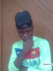 am looking 4 true love