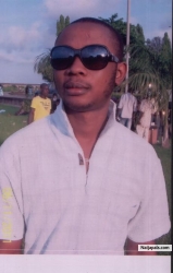 Taiwo Tosin (adexclaxxic)