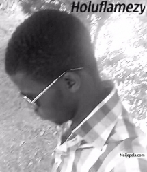 Olushola olajide (Holuflamezy)