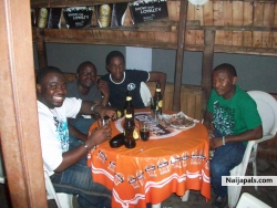 Chillin @ Wiseken Gbagada with d bois when i visited 9ja DEC 08