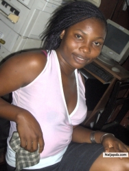 jes chilling with home gurl..........we re mouthed. am so tired