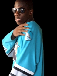 me look lyk jay-z right? holla