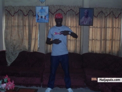 AYOOLA ADEMOLA (MUYIWAX)