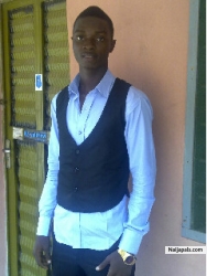 Arutu Olawumi Oladimeji (davector)
