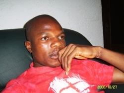 fioyetunde (fioyetunde)